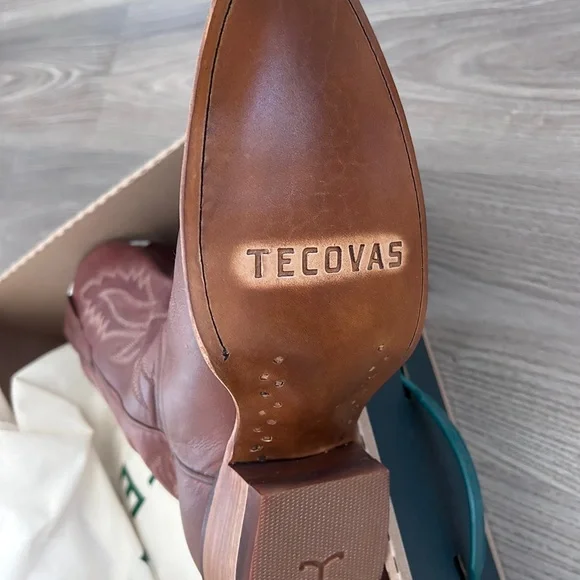 NIB Tecovas Jamie II Chestnut Leather Cowboy Boots with stitching - Picture 5 of 15